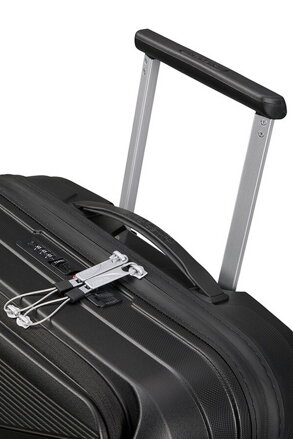 American Tourister Airconic spinner 55 cestovní kufr na notebook 15,6"